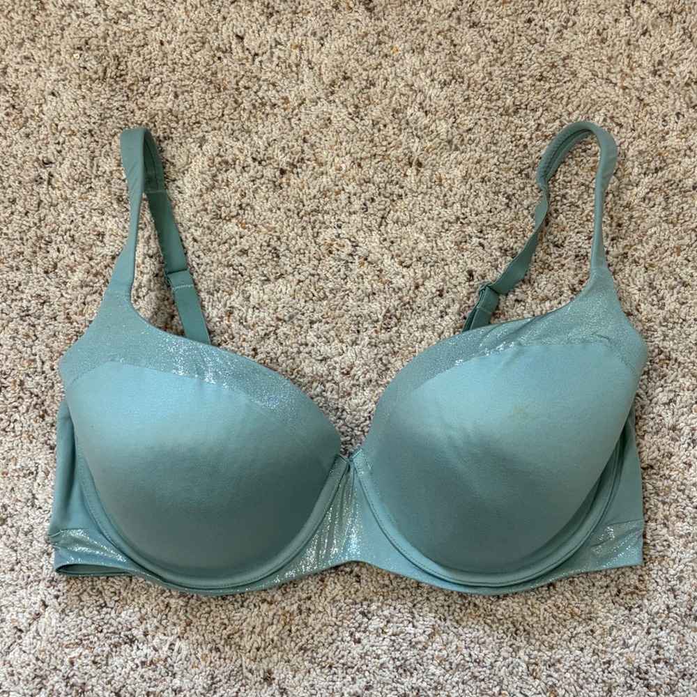 Victoria's Secret Body By Victoria Bra 36DD Sage Green Shimmer Lined Demi Bra